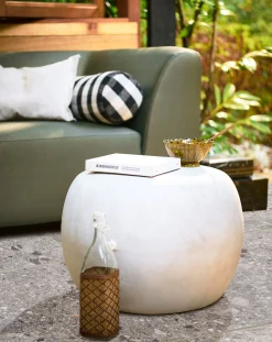 Couchtisch Beistelltisch Outdoor Pebble Klein Betonoptik Weiß-Vintagehaus