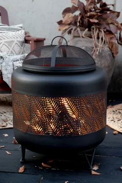 Feuerstelle Outdoorofen Feuerofen Kaminofen Metall Lochstahl-Chic Antique