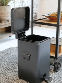 Industrial Treteimer Abfalleimer Schwarz Klein-Chic Antique