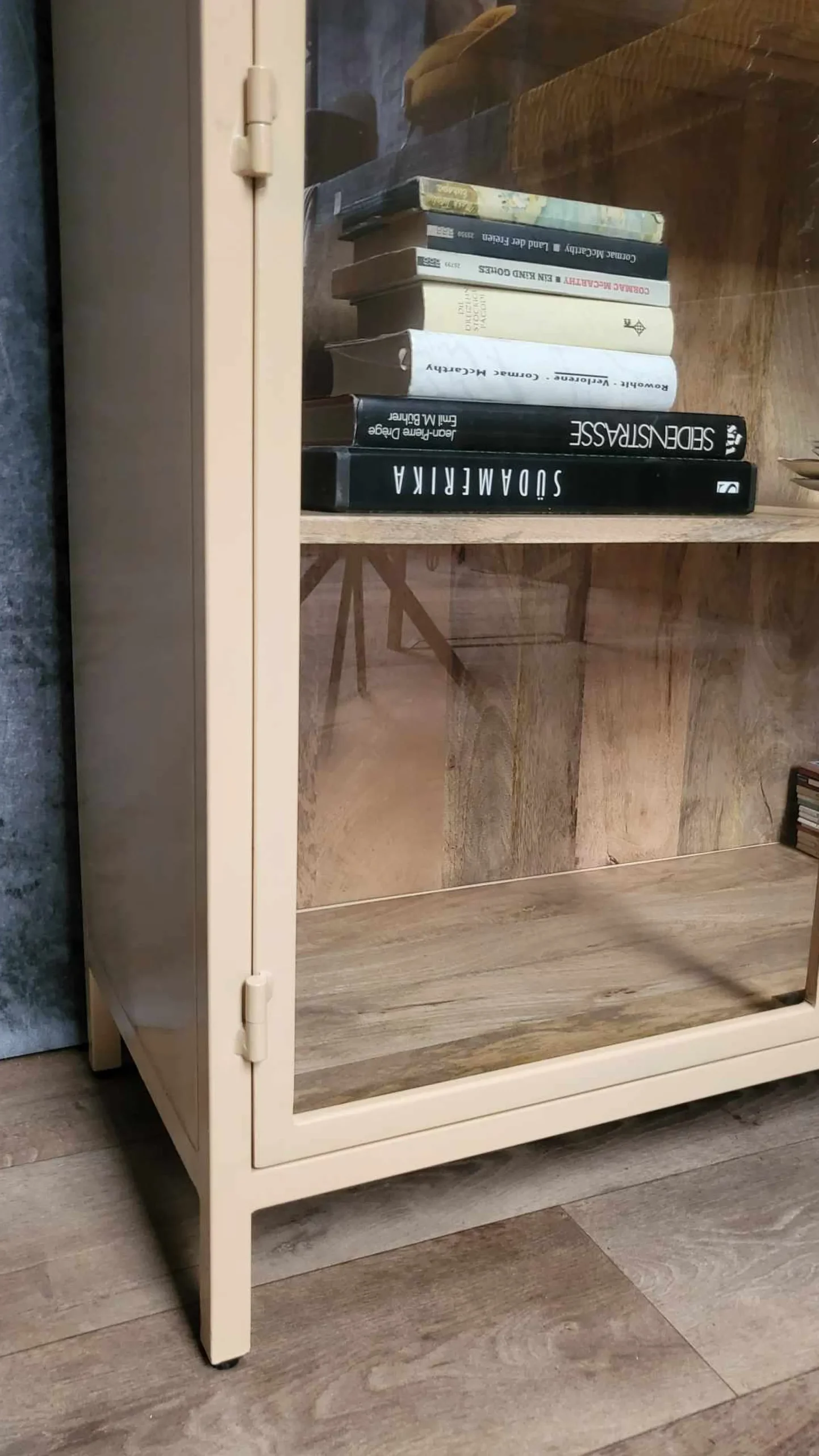 Landhaus Vitrine Provence Vintage Metallkorpus Holz Champagner 130-Vintagehaus Best