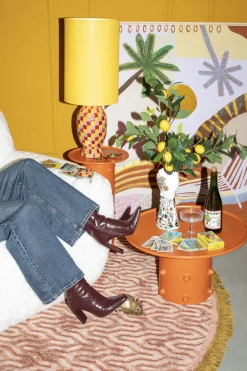 Retro Tischlampe Don't Be Afraid Of Colour Gelb-Bold Monkey Hot