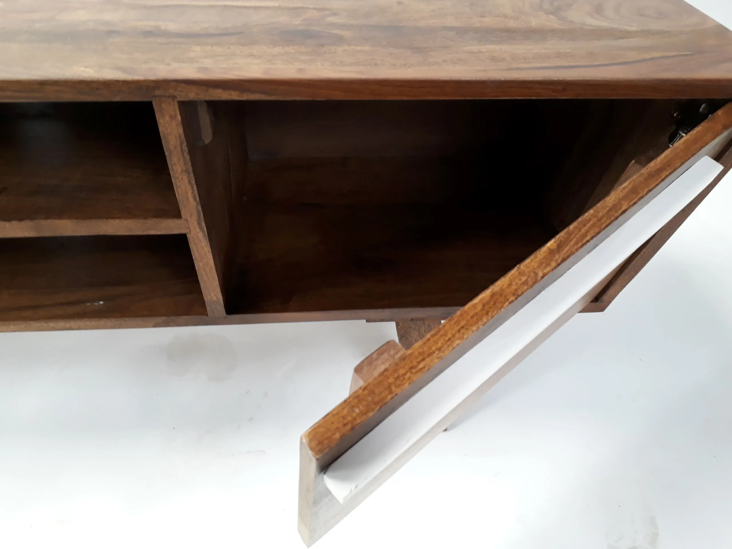 TV-Board Sideboard Vintage Oslo Trapez Massivholz Retro-Vintagehaus Discount