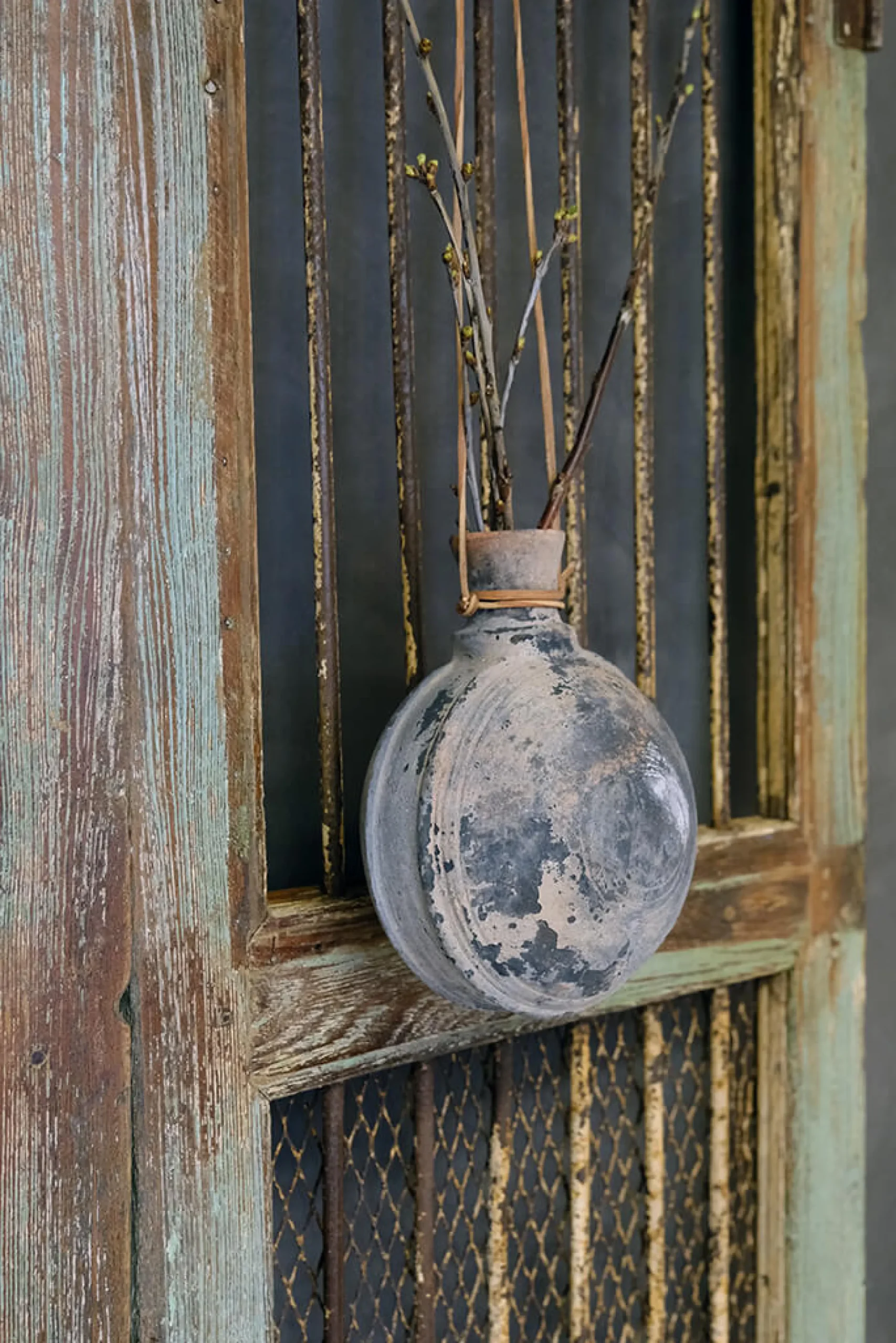 Vintage Deko Tonflasche mit Lederband-Vintagehaus Best