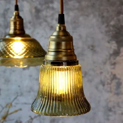 Vintage Hängelampe Jardin Glas Messingfassung Modell 1 Grün-Chic Antique