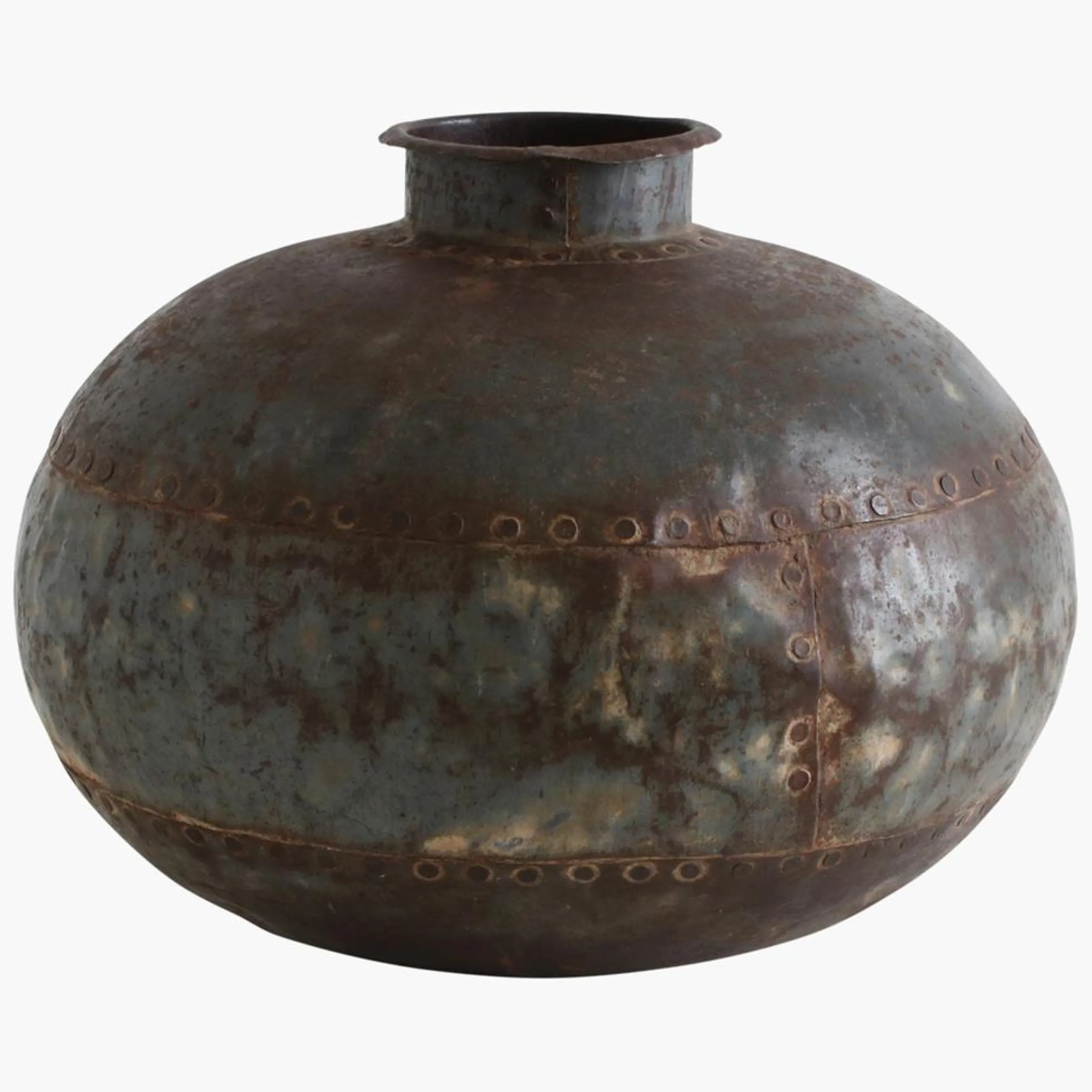 Vintage Metall Vase Antik Deko Vase Nieten-Vintagehaus Accessoires Online