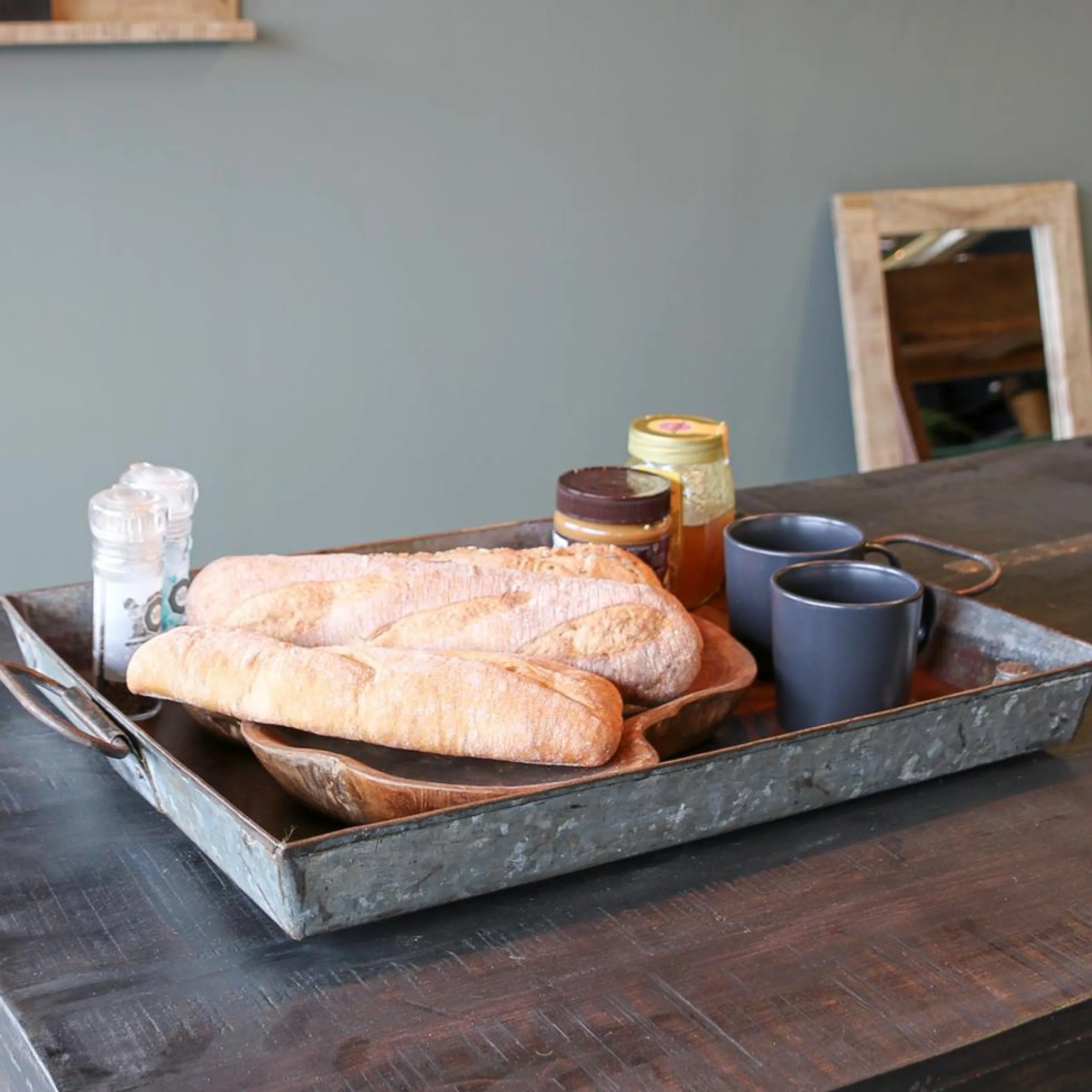 Vintage Metalltablett Tray mit zwei Griffen-Vintagehaus Accessoires Hot