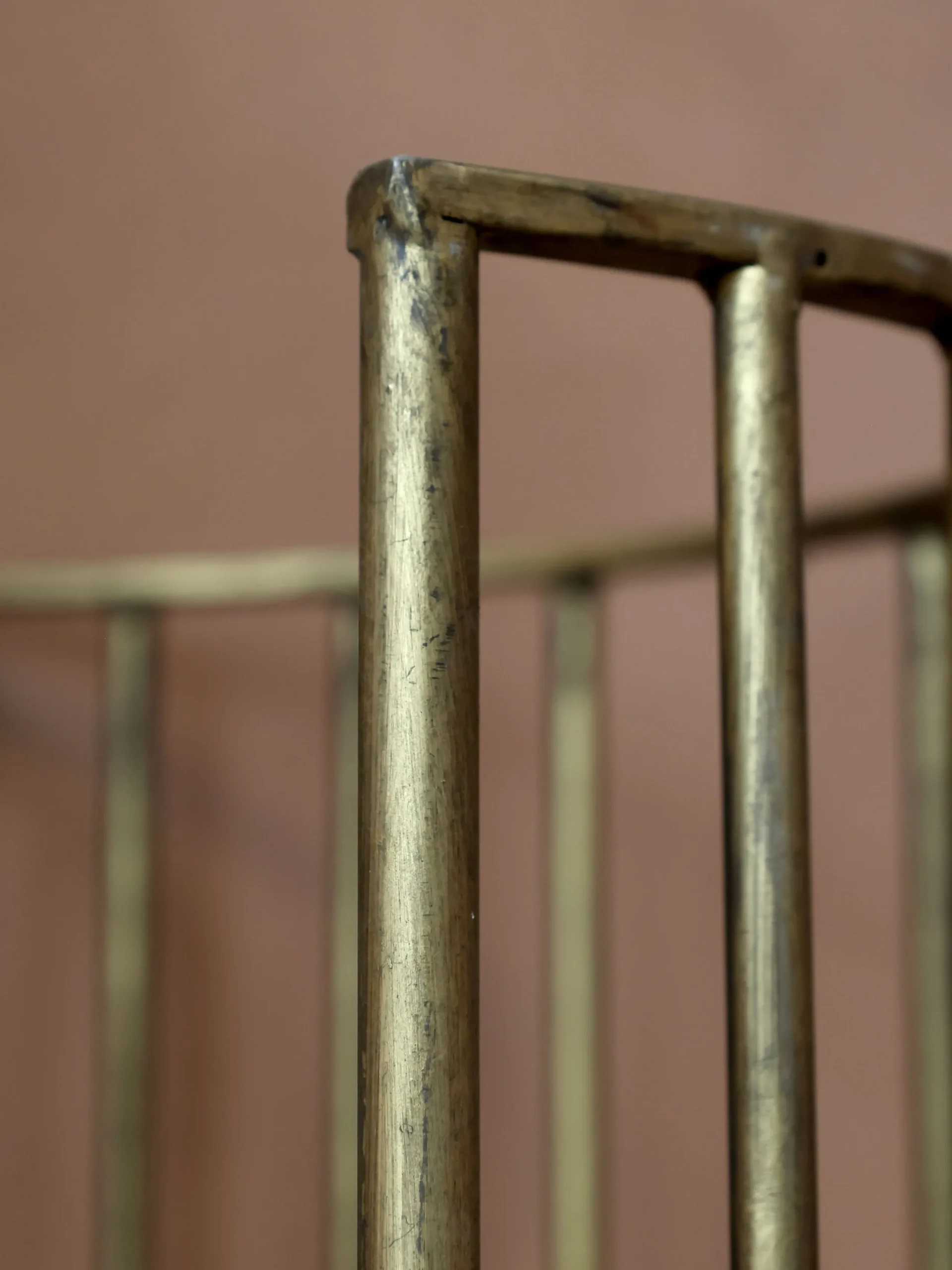 Vintage Regal Standregal Vincent Oval Antik Messing Finish-Chic Antique Best