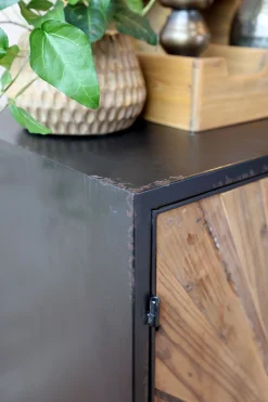 Vintage Schrank Hochkommode Beam Industrial Recyceltes Holz-Chic Antique Hot